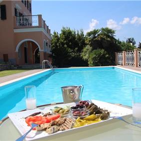 6 Bedroom Villa with Pool near Corfu Town, Sleeps 12